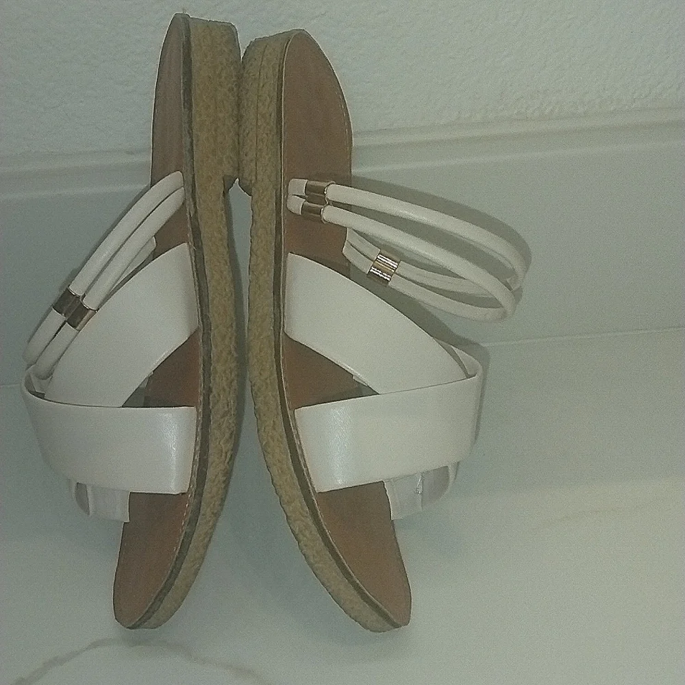 Versatile 3 way wear‎ Sandals cream6.5/37
